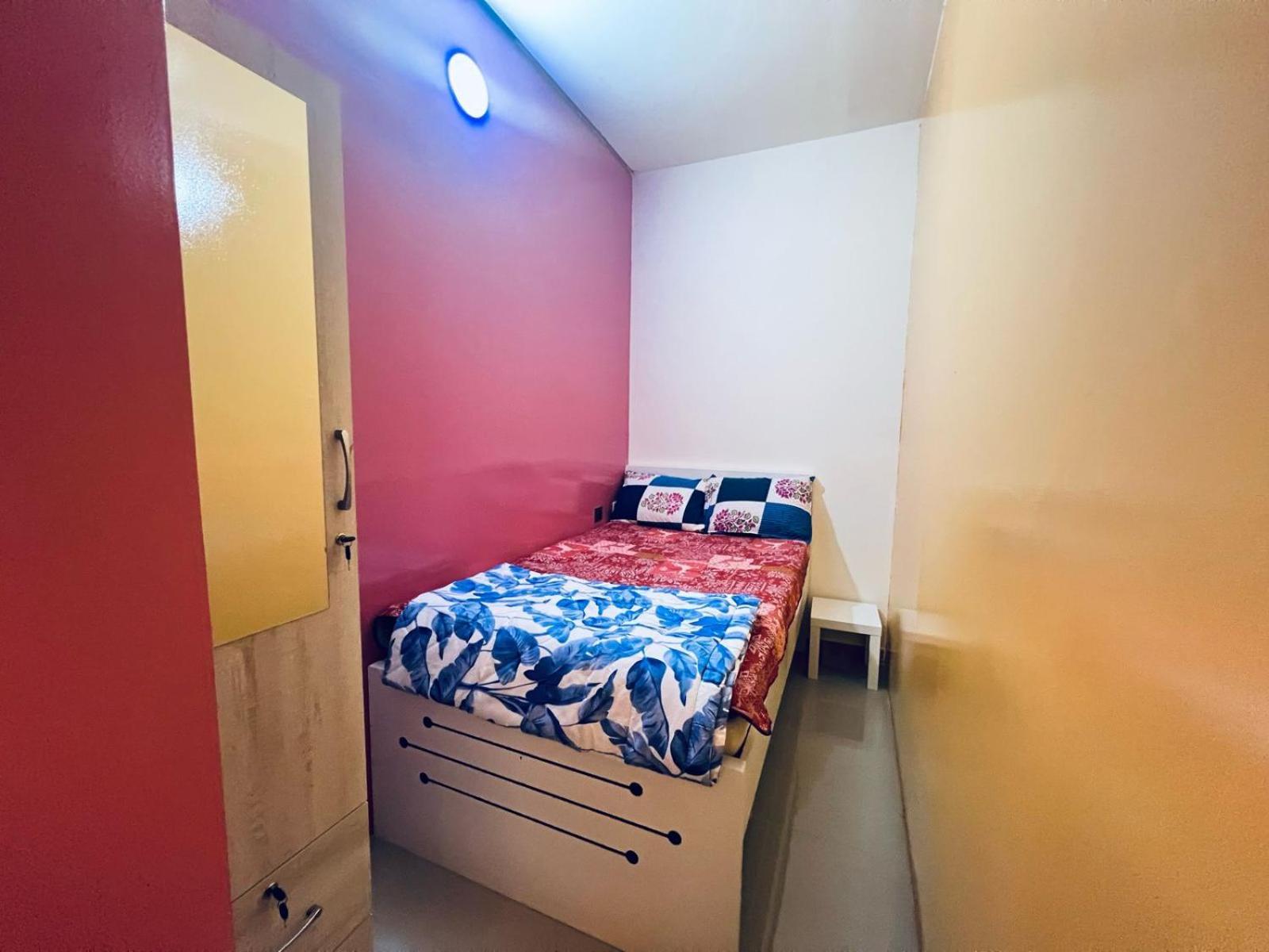Moon Backpackers Burjman Exit 2, Family Partitions, Loft Partitions, Apartment Dubai Exterior photo